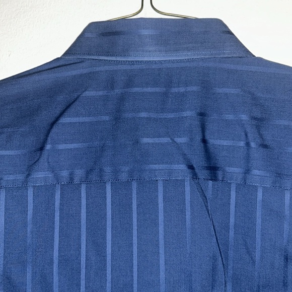 John Henry | Modern Fit | Navy Blue | long sleeve button down dress shirt Size L - Picture 5 of 9